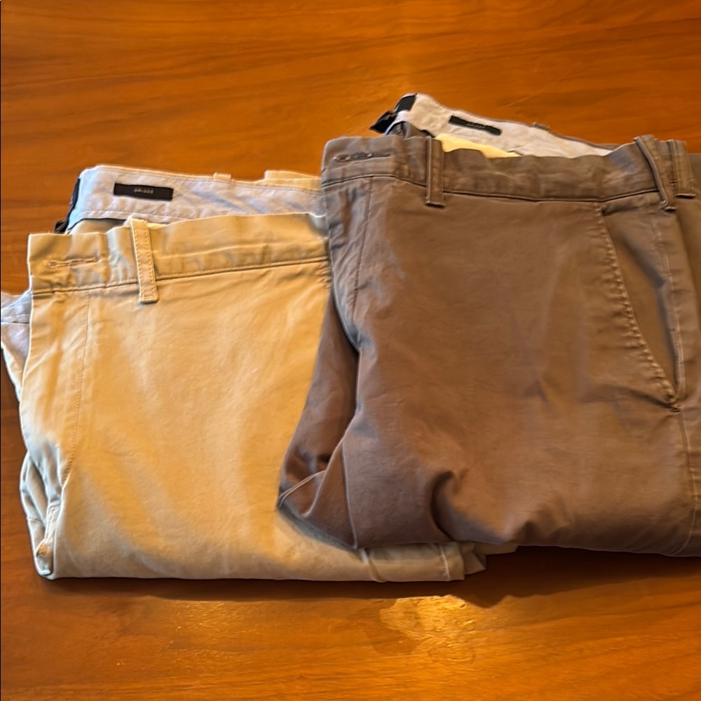J. Crew Men's Flex Chinos Driggs Khaki and Gray 2 pairs. 32x32